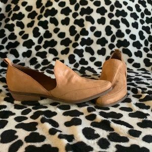 LUCKY BRAND LK-MAHZAN STYLE SIZE 7 1/2 shoes